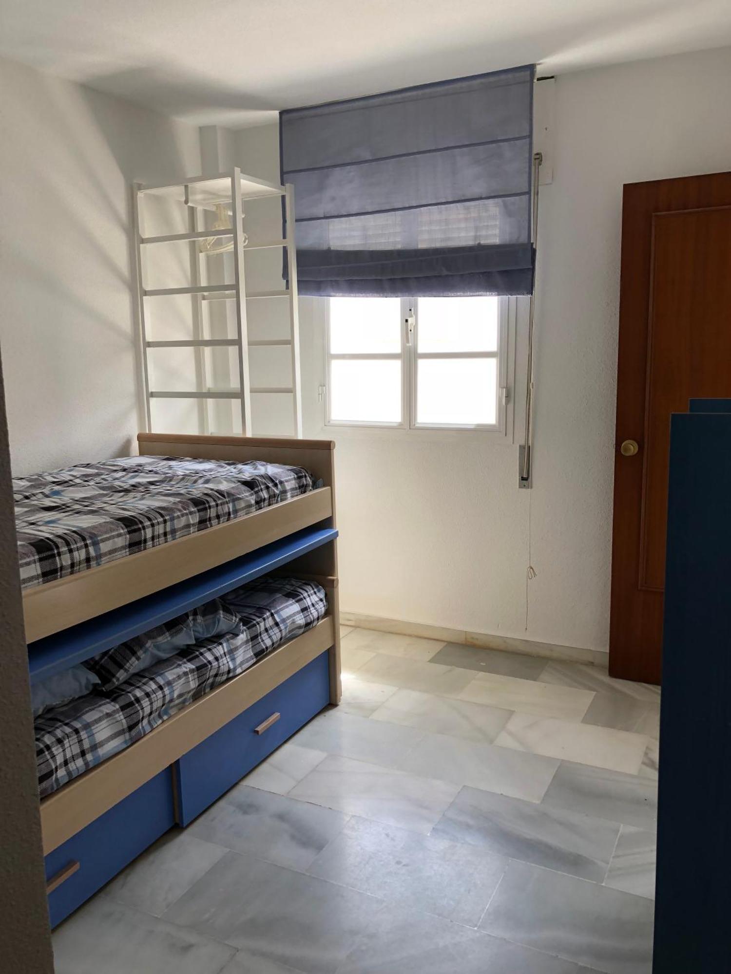 El Cortijuelo. Magnificent Triplex Terraced House With Rooftop Of 18M2, Overlooking The Sea. Parking Torremolinos Exterior foto