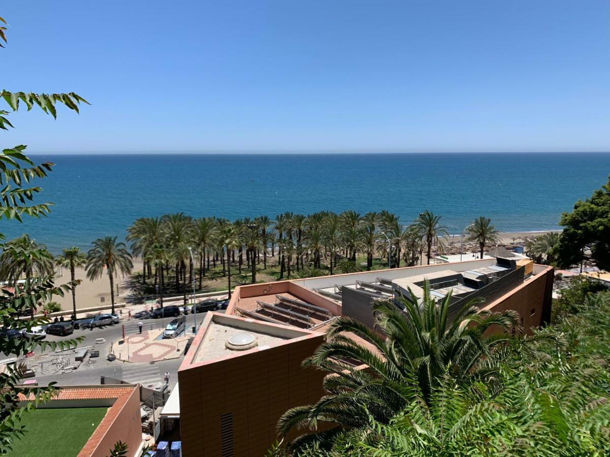 El Cortijuelo. Magnificent Triplex Terraced House With Rooftop Of 18M2, Overlooking The Sea. Parking Torremolinos Exterior foto